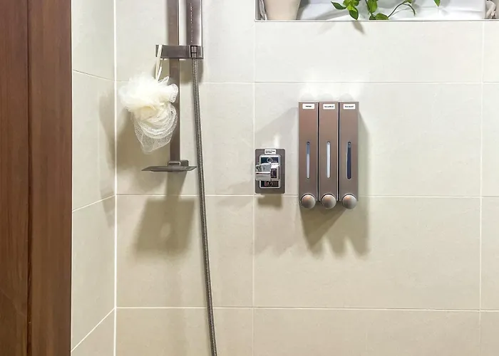New Gangnam Stn 5min 50inch Tv Netflix Washer Dryer Youon Seul