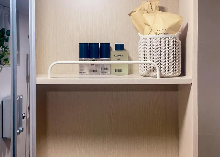 Apartamento New Gangnam Stn 5min 50inch Tv Netflix Washer Dryer Youon *